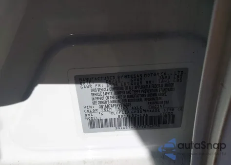 2015 Nissan Sentra Fe+ S/S/Sl/Sr/Sv z USA, uszkodzony, nr VIN 3N1AB7AP5FY276078